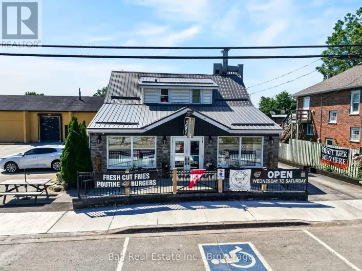 17 KING STREET E, Kawartha Lakes