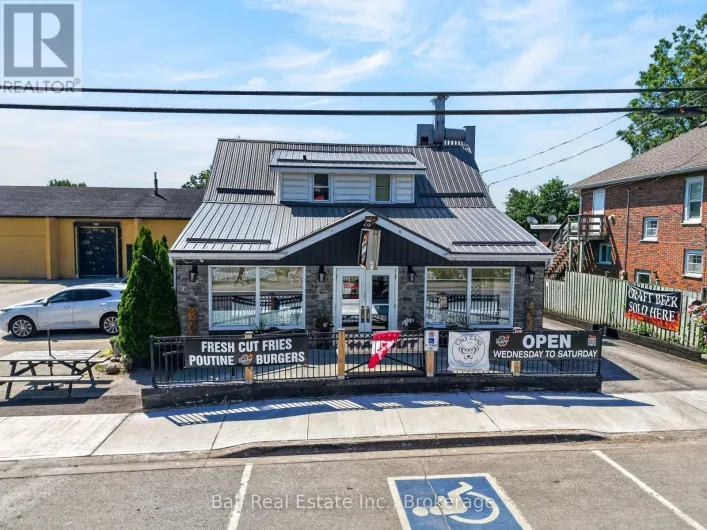 17 KING STREET E, Kawartha Lakes