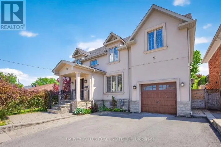 17 LOCKHEED BOULEVARD, Toronto