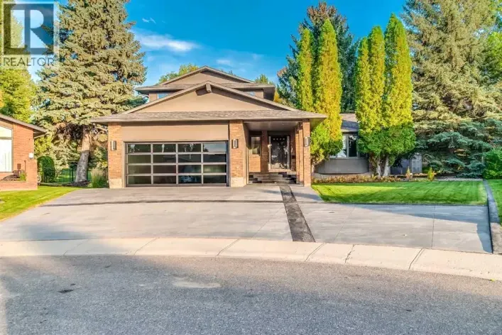 17 Lupine Court SE, Medicine Hat
