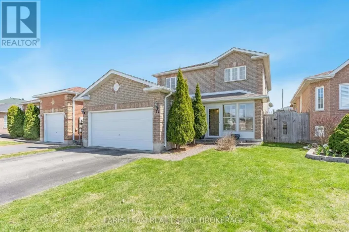 17 NICOLE MARIE AVENUE, Barrie