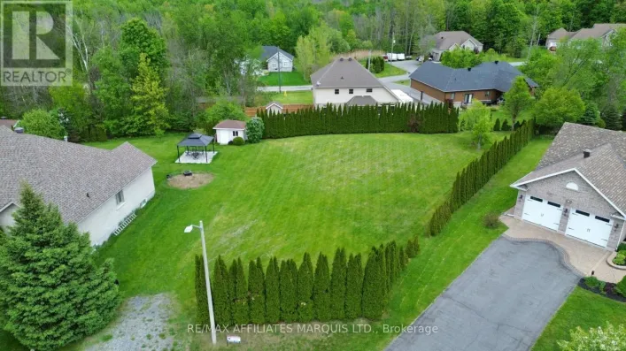 17 PENNY LANE, South Stormont