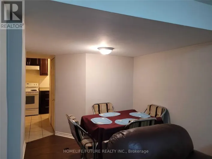 17 RANGELEY DRIVE, Toronto