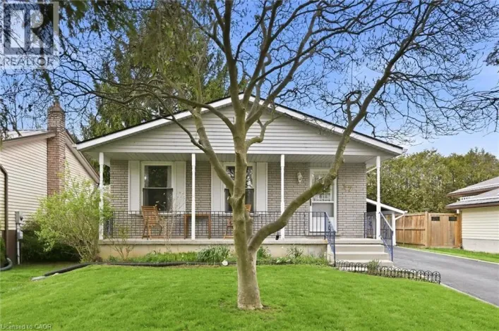 17 RICHARDSON Drive, Port Dover