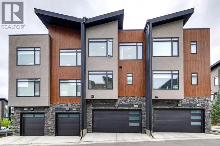 17 Royal Elm Green NW, Calgary