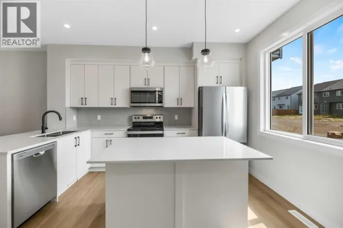 17 Savanna Place NE, Calgary