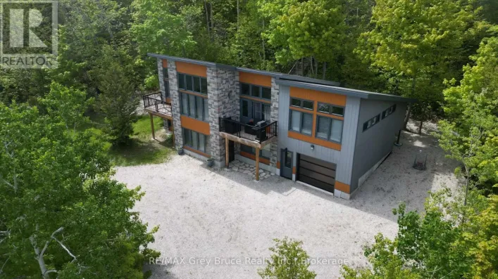 17 SHORELINE DRIVE, Northern Bruce Peninsula