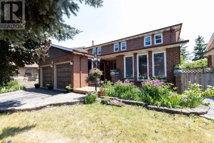 17 SOUTHVIEW DRIVE, Vaughan