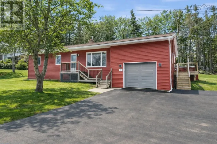 17 Sprucewood Avenue, Timberlea