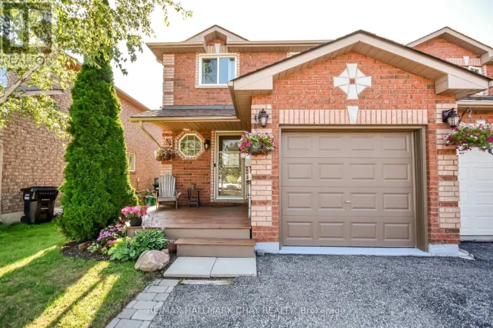 17 SRIGLEY STREET, Barrie