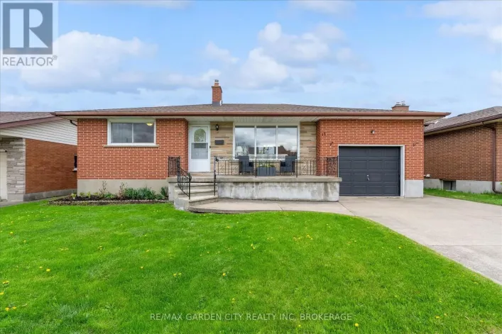 17 ST. CHARLES DRIVE, Thorold