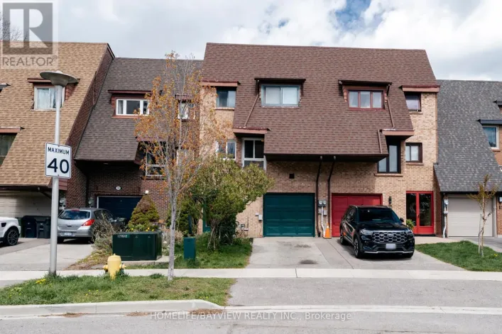 17 STONEHAM ROAD, Toronto
