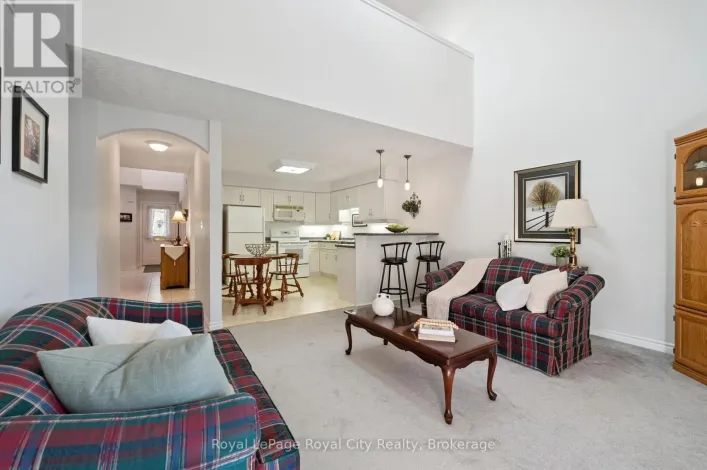 17 TERRAVIEW CRESCENT, Guelph