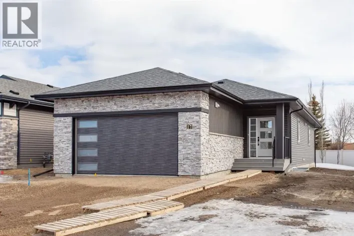 17 Tindale Place, Red Deer