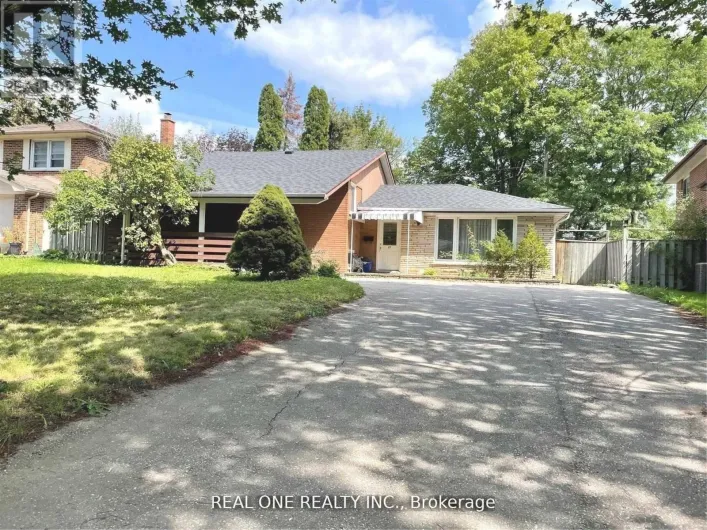 17 VALLEYCREST AVENUE, Markham