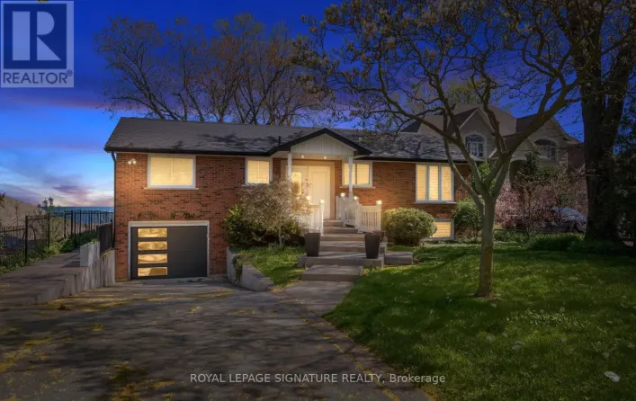 House for sale: 17 WENDAKEE DRIVE, Hamilton