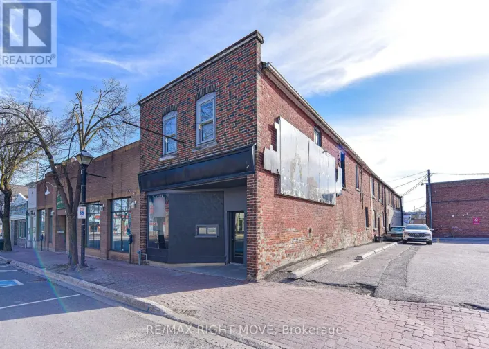 17 WEST STREET S, Orillia