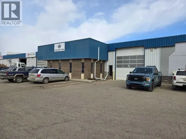 170, 8319 Chiles Industrial Avenue, Red Deer
