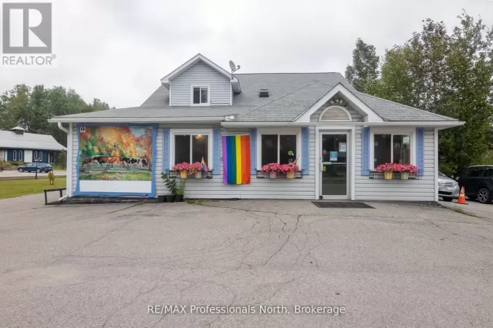 170 BOBCAYGEON ROAD, Minden Hills