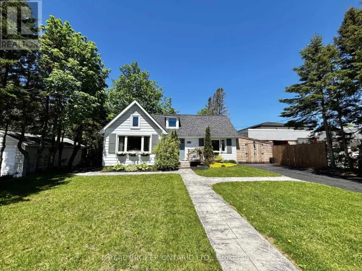170 GEORGE STREET, Gravenhurst)