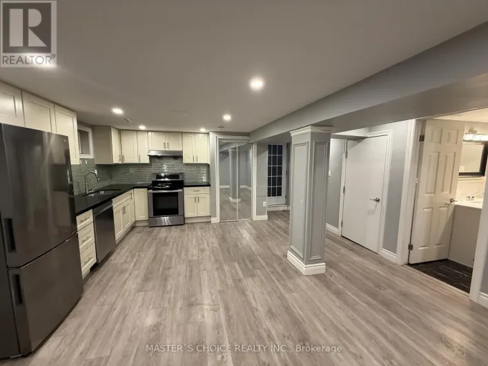 170 ORCHARD HTS BOULEVARD, Aurora