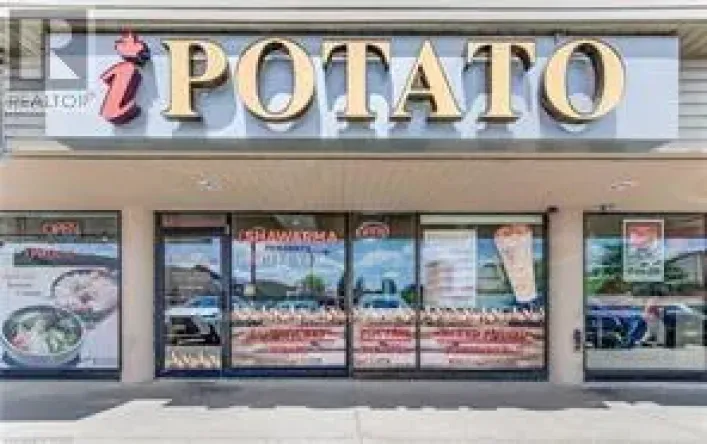 170 UNIVERSITY AVENUE, Waterloo