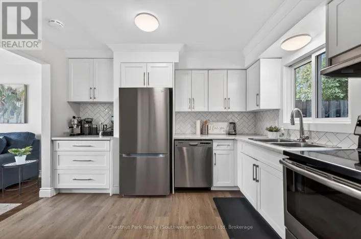 170 WILLOW ROAD, Guelph