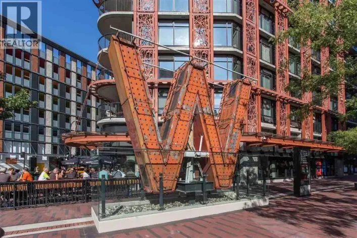 1701 108 W CORDOVA STREET, Vancouver