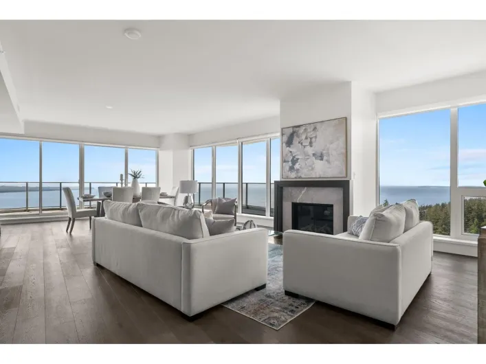 1701 1500 MARTIN STREET, White Rock