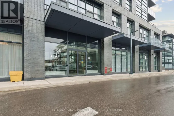 1701 - 1606 CHARLES STREET, Whitby