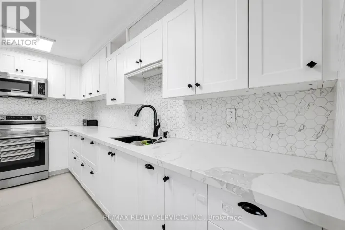 1701 - 180 MARKHAM ROAD, Toronto