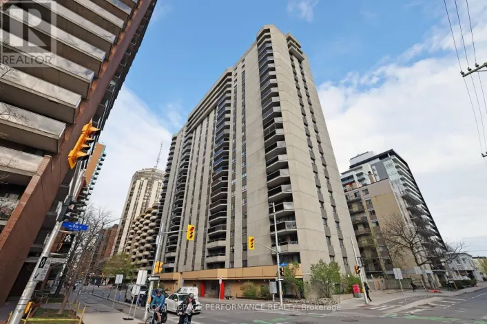 1701 - 470 LAURIER AVENUE W, Ottawa