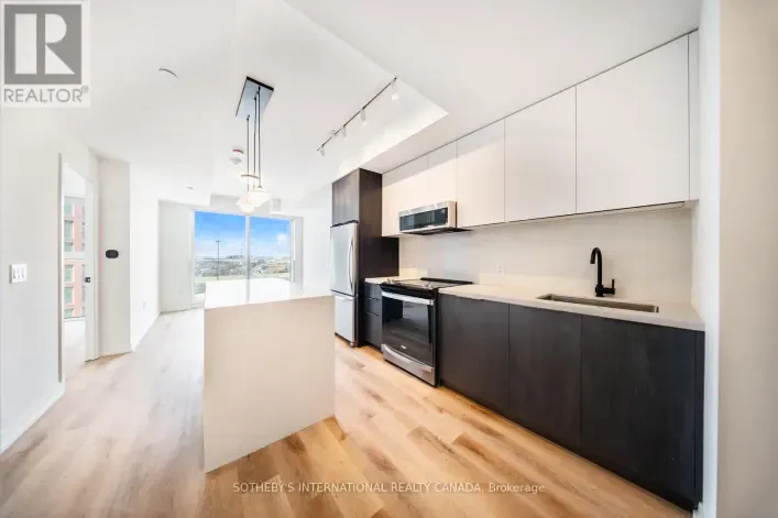 1701 - 5 YORK GARDEN WAY, Toronto
