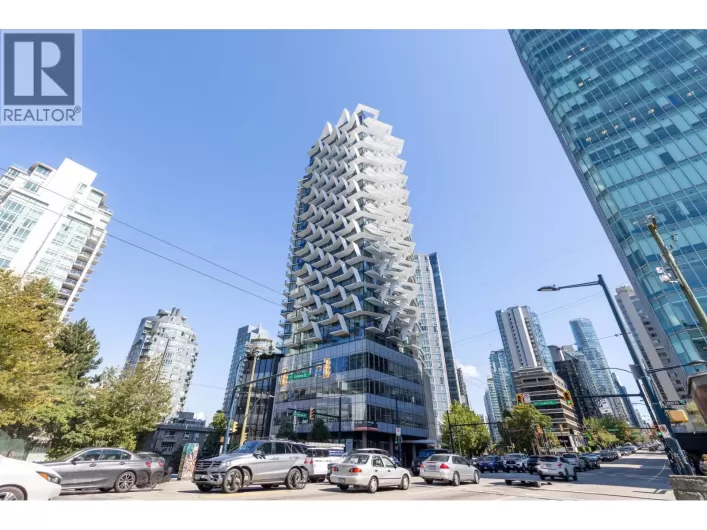 1701 620 CARDERO STREET, Vancouver