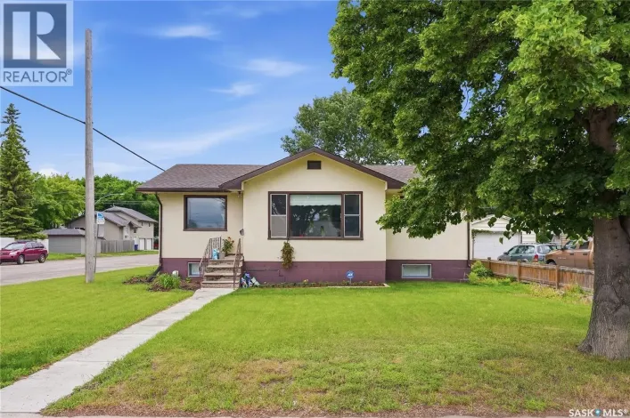 House for sale: 1701 C AVENUE N, Saskatoon