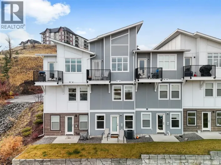 1701 FOXTAIL Drive Unit# 123, Kamloops