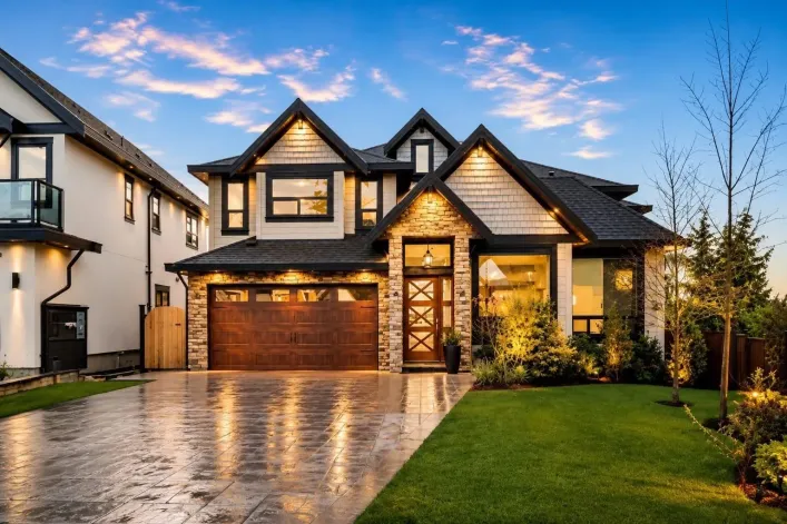 17012 57 AVENUE, Surrey