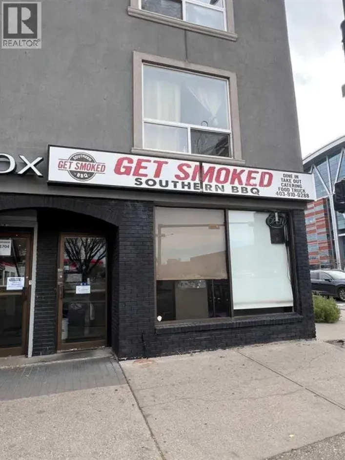 1702 12 Street NW, Calgary