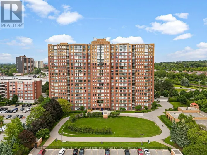 1702 - 330 MCCOWAN ROAD, Toronto