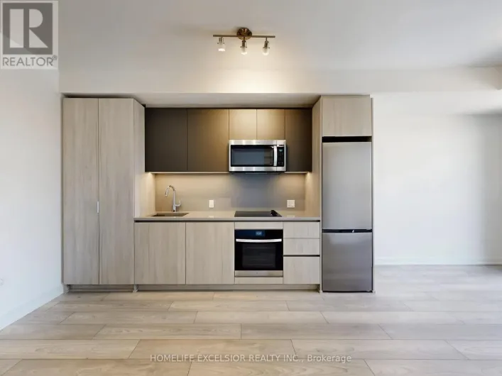 1702 - 5858 YONGE STREET, Toronto