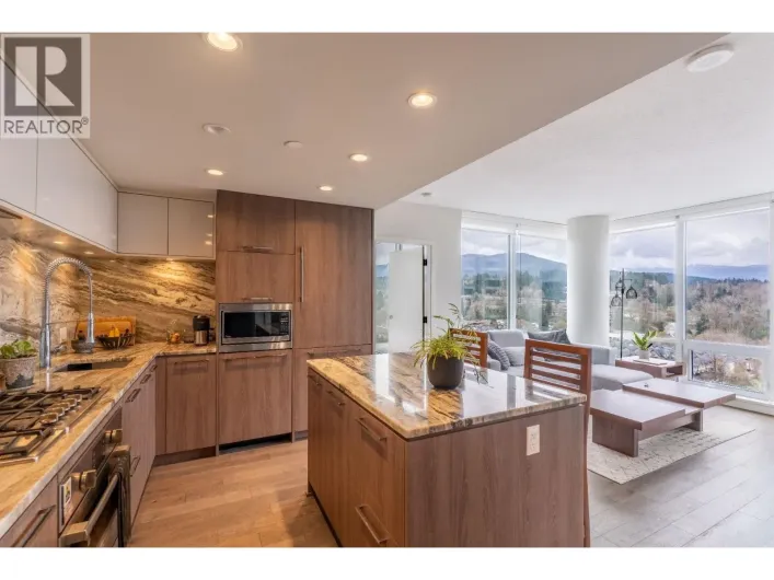 1702 680 SEYLYNN CRESCENT, North Vancouver