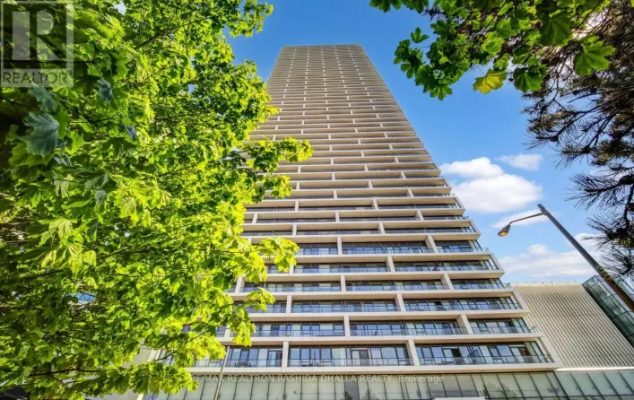 1702 - 898 PORTAGE PARKWAY, Vaughan