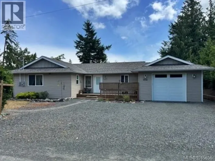 1702 Country Rd, Qualicum Beach