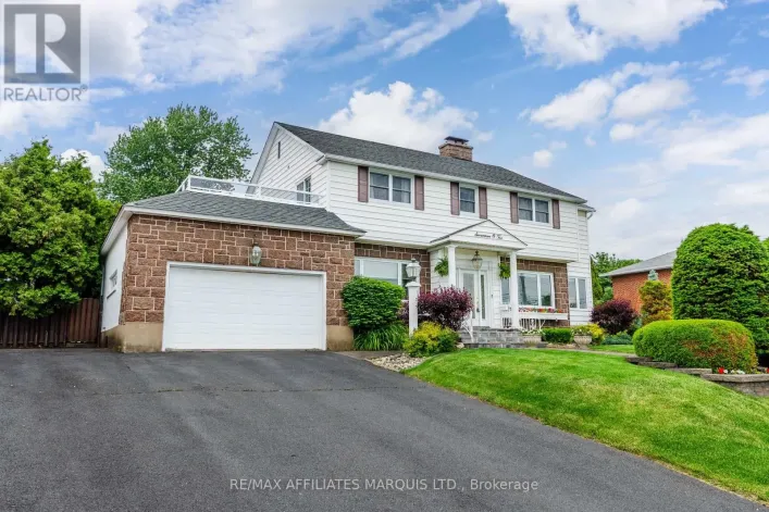 1702 MONTREAL ROAD, Cornwall