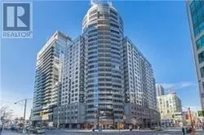 1703 - 20 BLUE JAYS WAY, Toronto