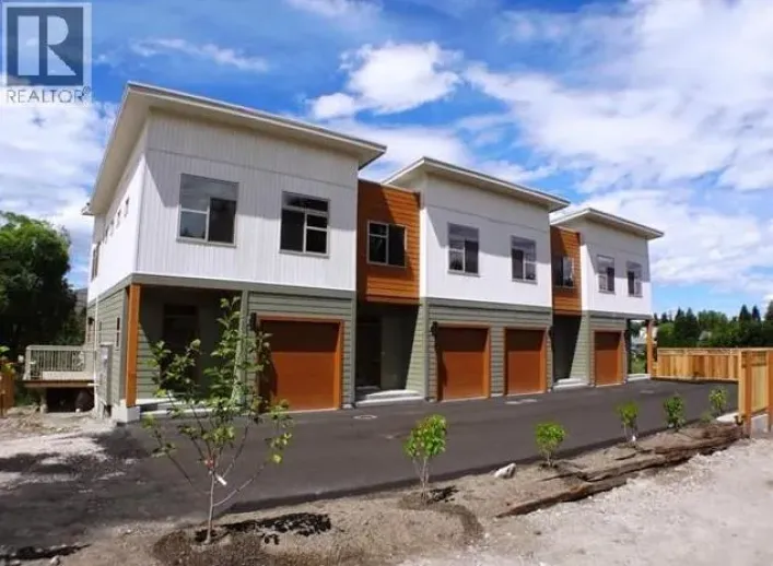 1703 43 Avenue Unit# 3, Vernon