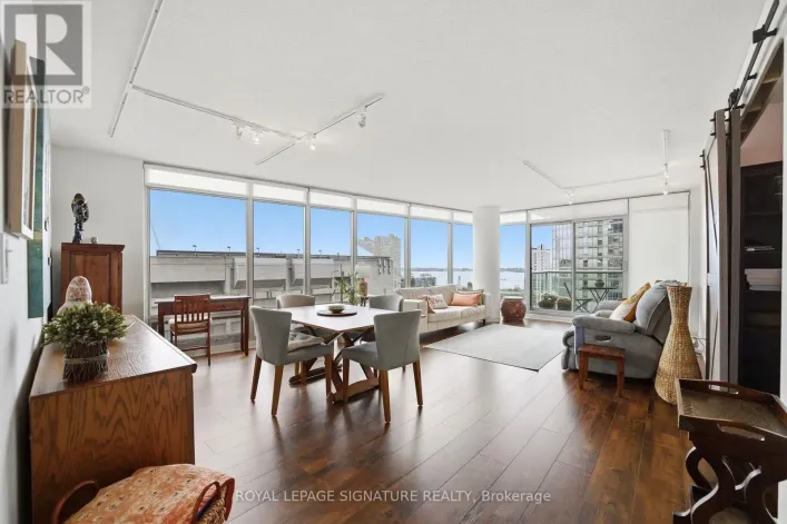 1703 - 81 NAVY WHARF COURT, Toronto
