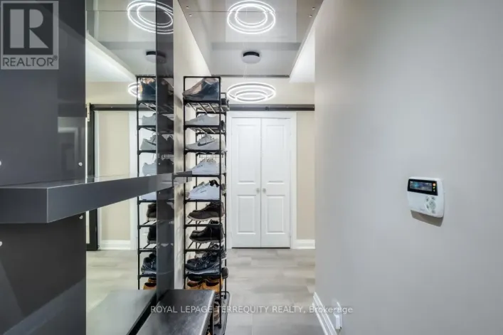 1704 - 1 SCOTT STREET, Toronto