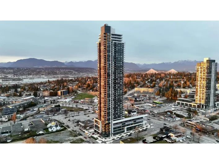 1705 10750 135A STREET, Surrey