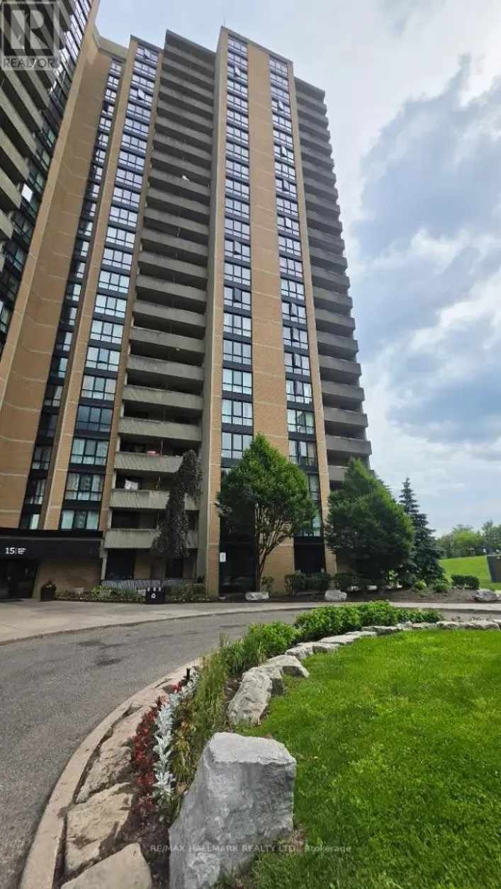 1705 - 15 MARTHA EATON WAY, Toronto